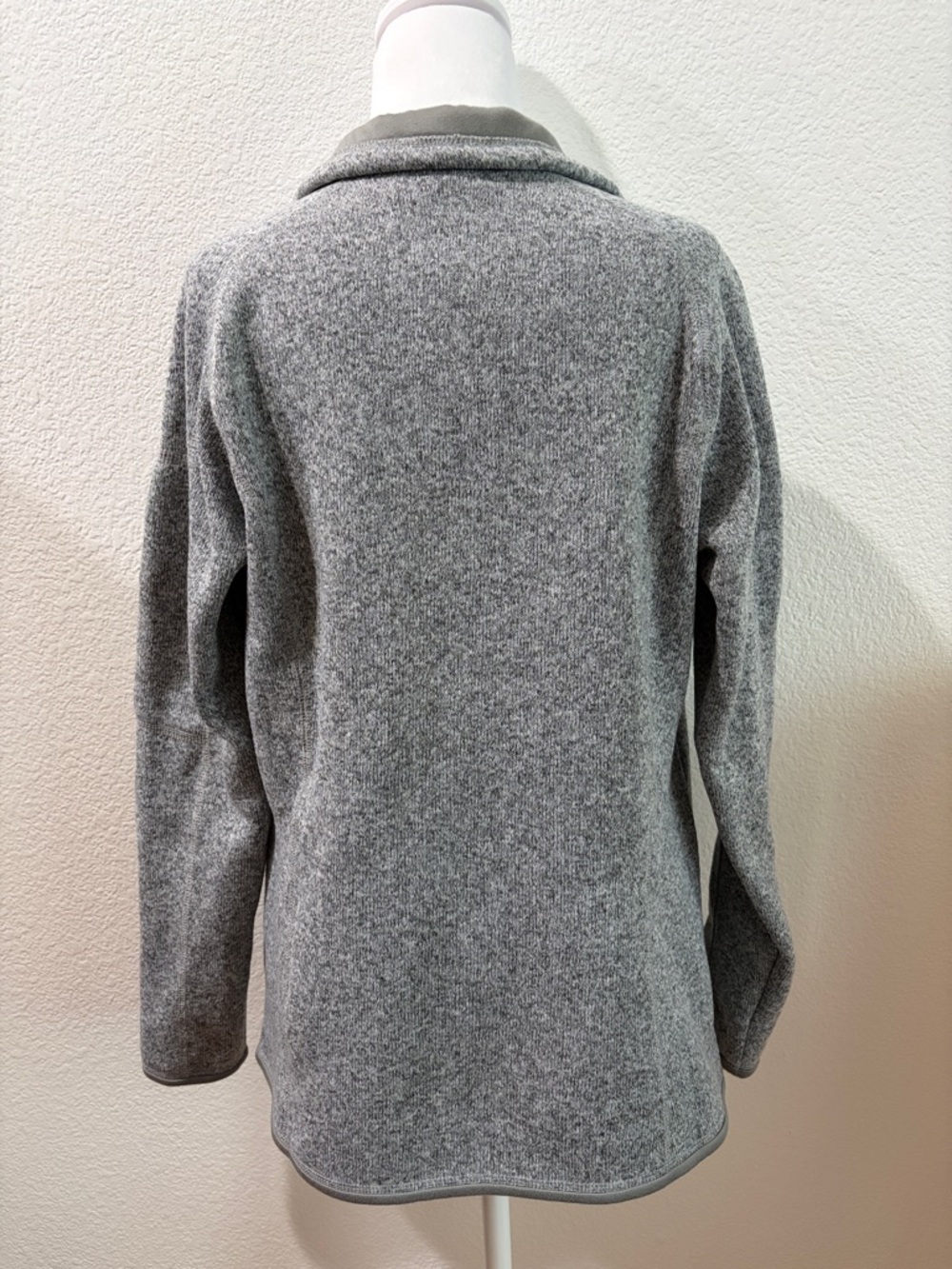Patagonia Light Gray Heather Full-Zip Fleece Jacket - Picture 3 of 4